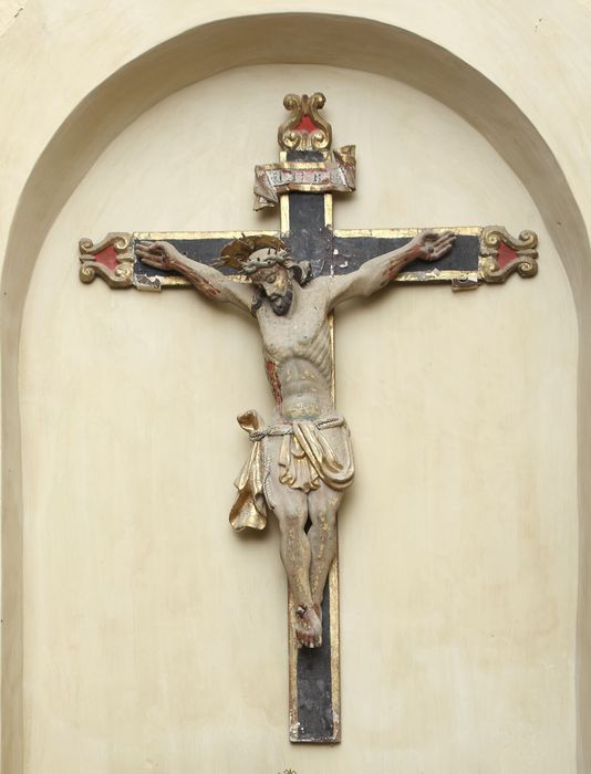 statue : Christ en croix - © Ministère de la Culture (France), Centre de conservation et de restauration du patrimoine des Pyrénées-Orientales – Tous droits réservés