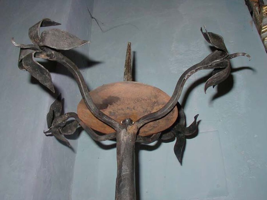 chandelier pascal, détail - © Ministère de la Culture (France), Centre de conservation et de restauration du patrimoine des Pyrénées-Orientales – Tous droits réservés