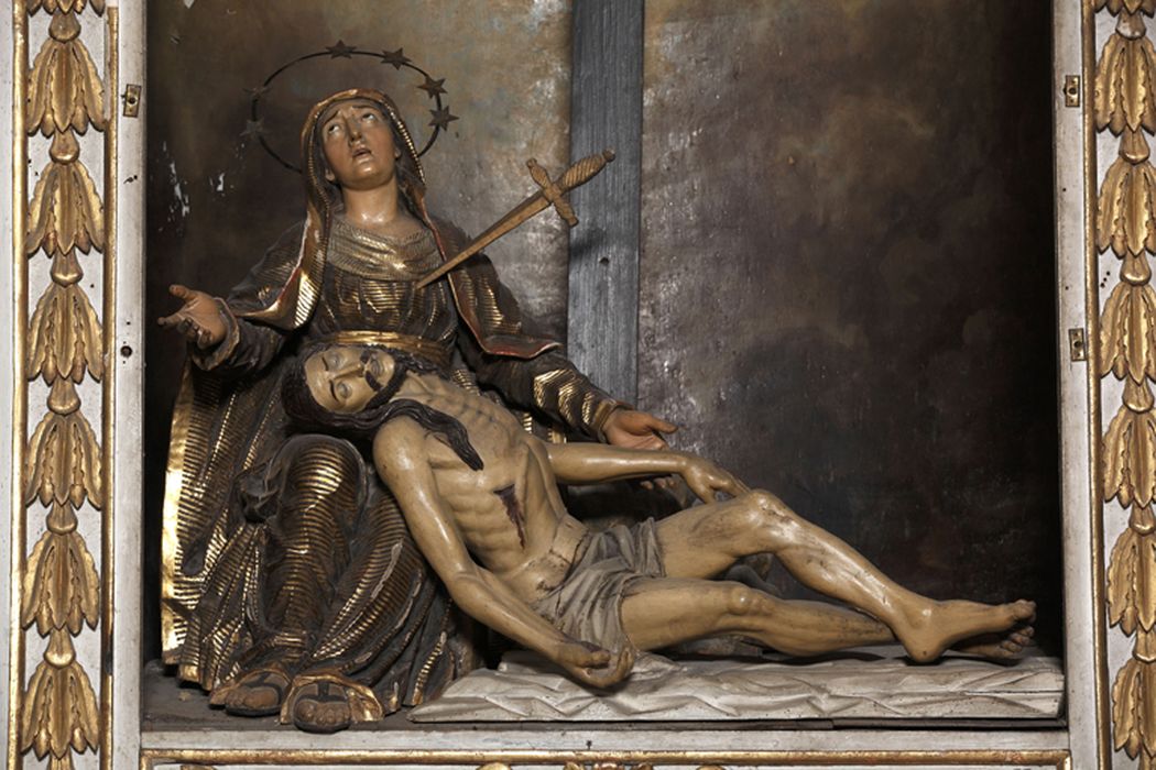 statue : Vierge de Pitié - © Ministère de la Culture (France), Centre de conservation et de restauration du patrimoine des Pyrénées-Orientales – Tous droits réservés