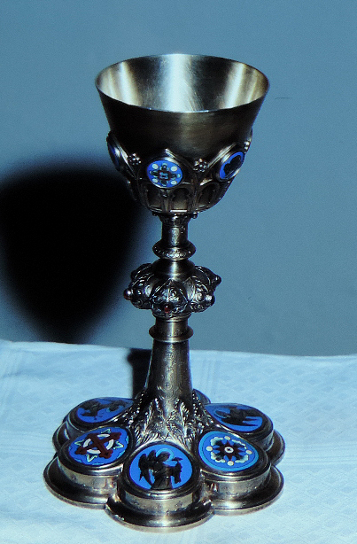 calice - © Ministère de la Culture (France), Conservation des antiquités et des objets d’art du Rhône, tous droits réservés