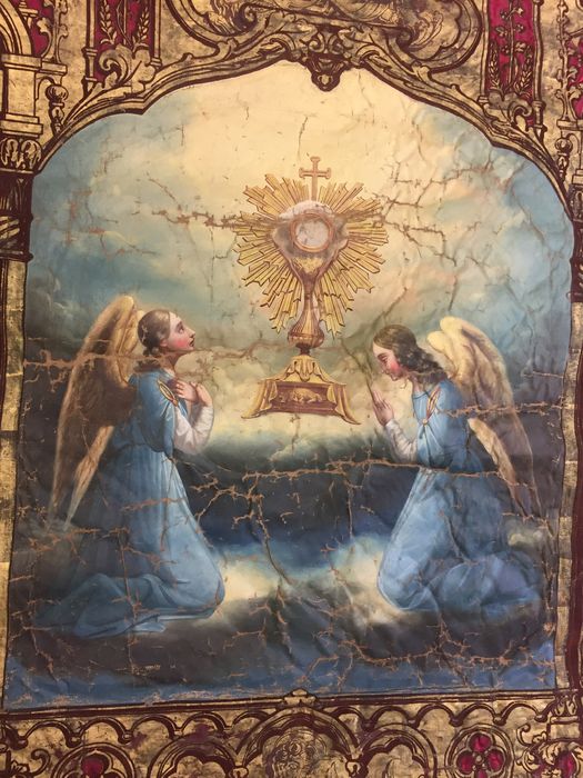 bannière de procession : Anges adorant le Saint-Sacrement, détail - © Ministère de la Culture (France), Conservation des antiquités et des objets d’art du Rhône – Tous droits réservés 