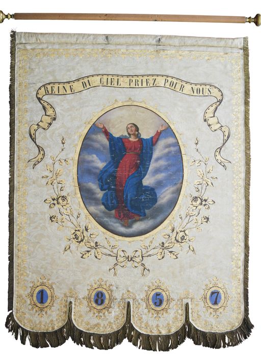 bannière de procession : Assomption de la Vierge (l’) - © Ministère de la Culture (France), Conservation des antiquités et des objets d’art du Rhône – Tous droits réservés