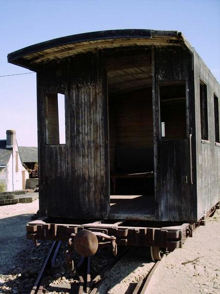 voiture de voyageurs, vue partielle - © Ministère de la Culture (France), Conservation des antiquités et objets d'art de la Sarthe, tous droits réservés