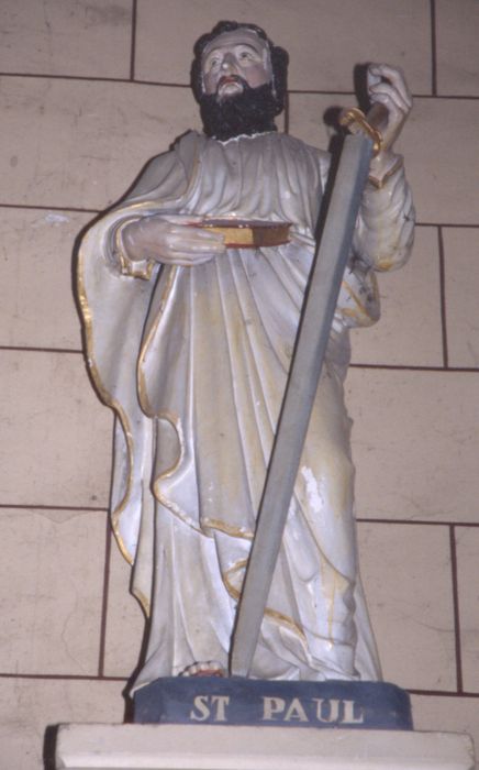 statue : Saint Paul