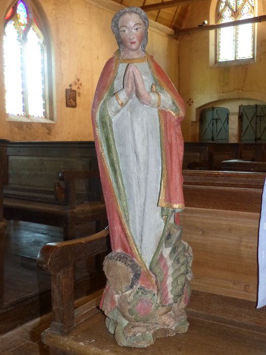 Statue : Sainte Marguerite