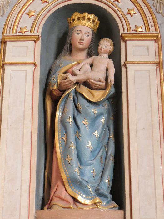 statue : Vierge à l'Enfant