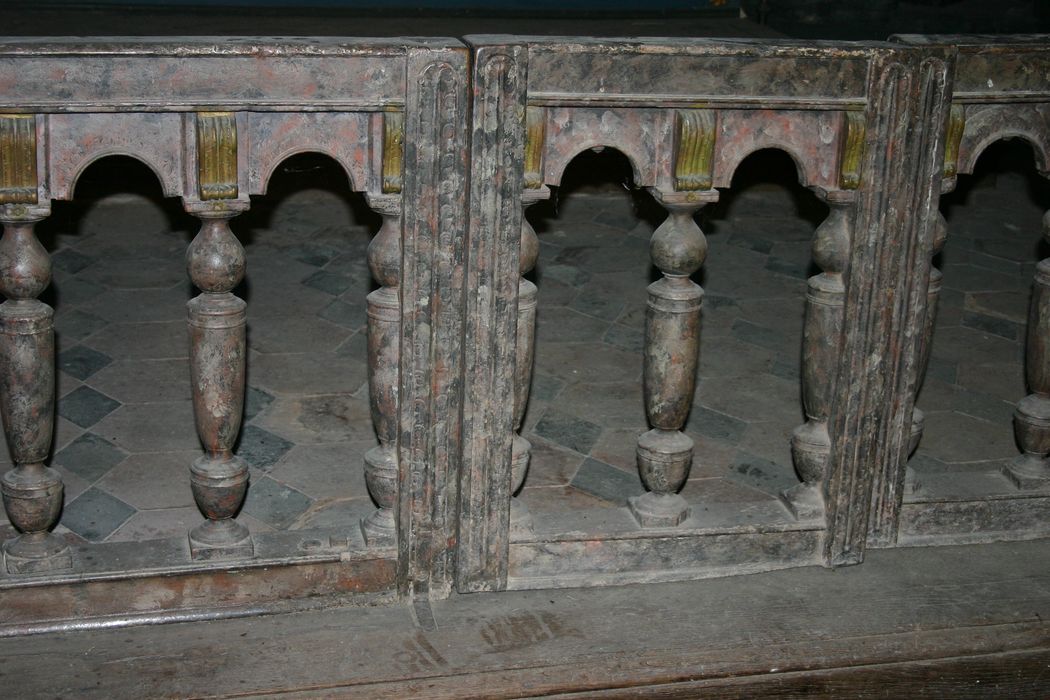clôture liturgique (table de communion) - © Ministère de la Culture (France), Conservation des antiquités et des objets d’art de la Sarthe - Tous droits réservés