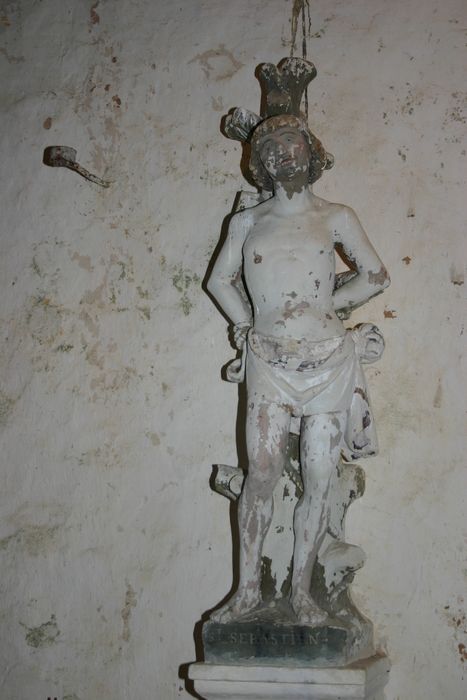 Deux statues : Saint Sébastien et Vierge à l'Enfant