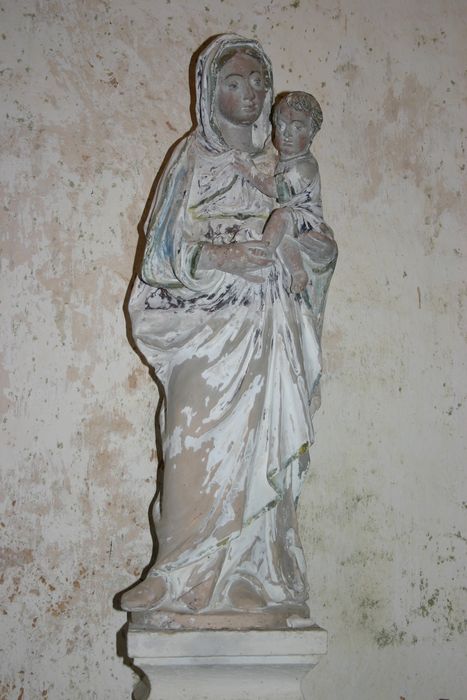 statue : Vierge à l'Enfant