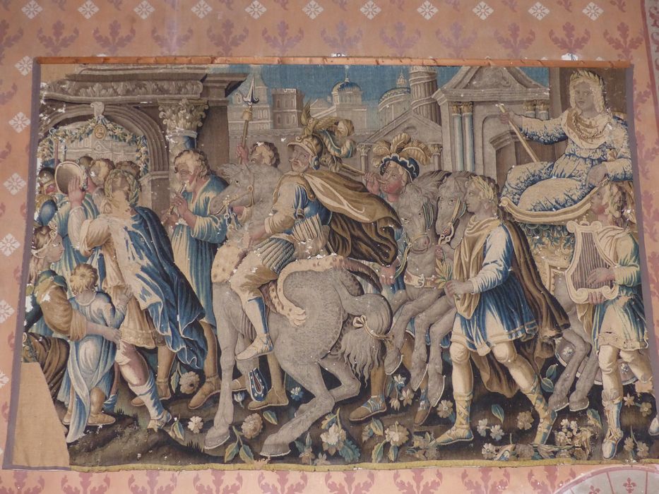 pièce murale : Une Entrée triomphale - © Ministère de la Culture (France), Conservation des antiquités et des objets d’art de la Sarthe - Tous droits réservés