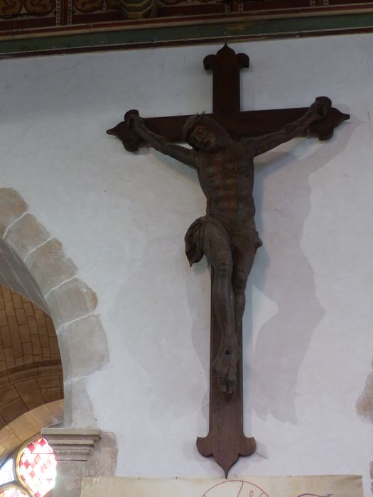 statue : Christ en croix - © Ministère de la Culture (France), Conservation des antiquités et des objets d’art de la Sarthe - Tous droits réservés