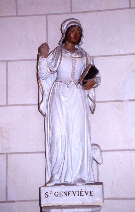 2 statues : Saint Jean-Baptiste, Sainte Geneviève