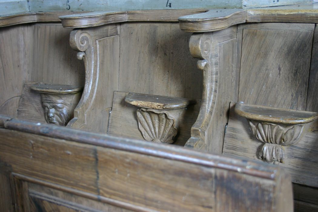stalles - ©  Ministère de la Culture (France), Conservation des antiquités et des objets d’art de la Sarthe - Tous droits réservés