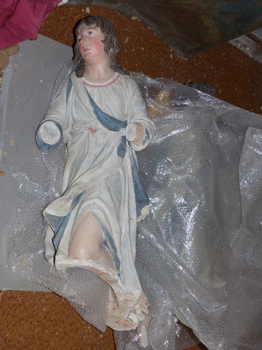 statue : Ange adorateur n°2 - ©  Ministère de la Culture (France), Conservation des antiquités et des objets d’art de la Sarthe - Tous droits réservés
