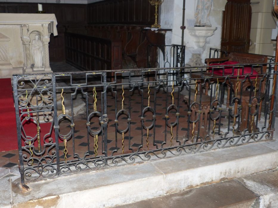 clôture de choeur (grille de communion), vue partielle - ©  Ministère de la Culture (France), Conservation des antiquités et des objets d’art de la Sarthe - Tous droits réservés