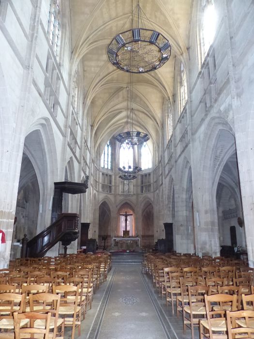 Eglise Notre-Dame : Nef, vue générale