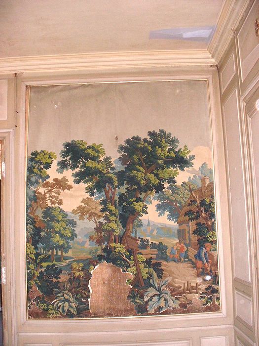 garniture architecturale (papier peint), vue partielle - © Ministère de la Culture (France), Conservation des antiquités et des objets d’art de la Sarthe – Tous droits réservés 