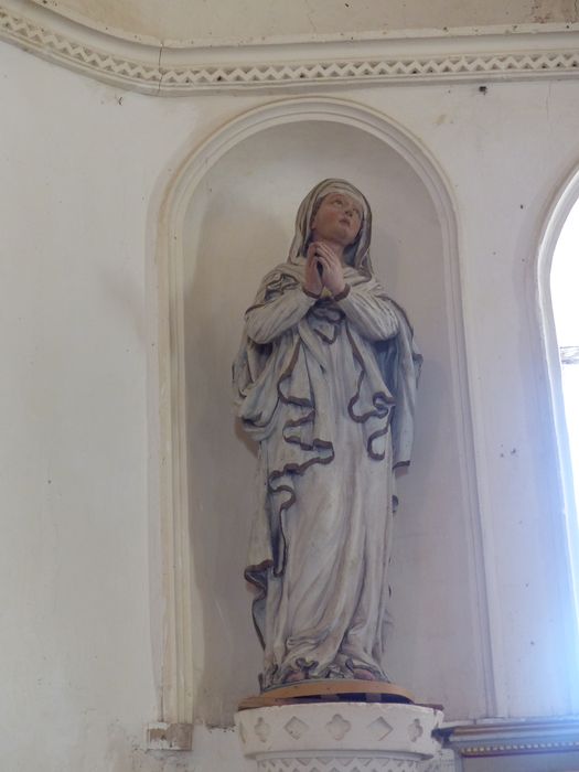 Deux statues : Vierge et Saint Jean