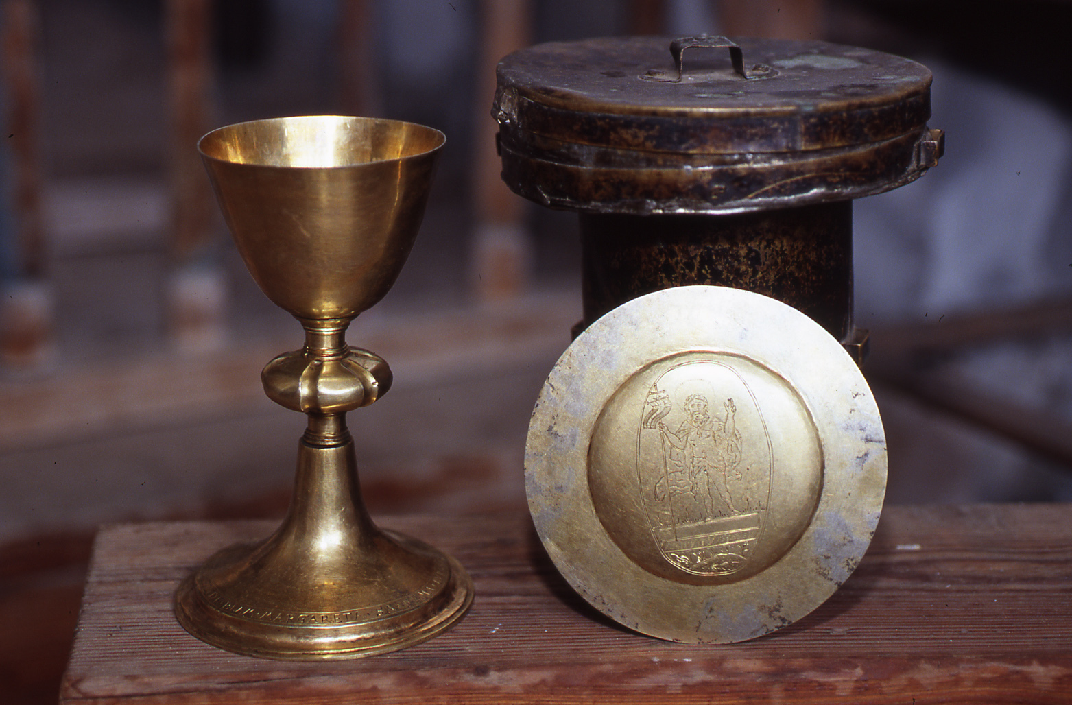 calice et patène - © Ministère de la Culture (France), Conservation des antiquités et des objets d’art de la Savoie - Tous droits réservés