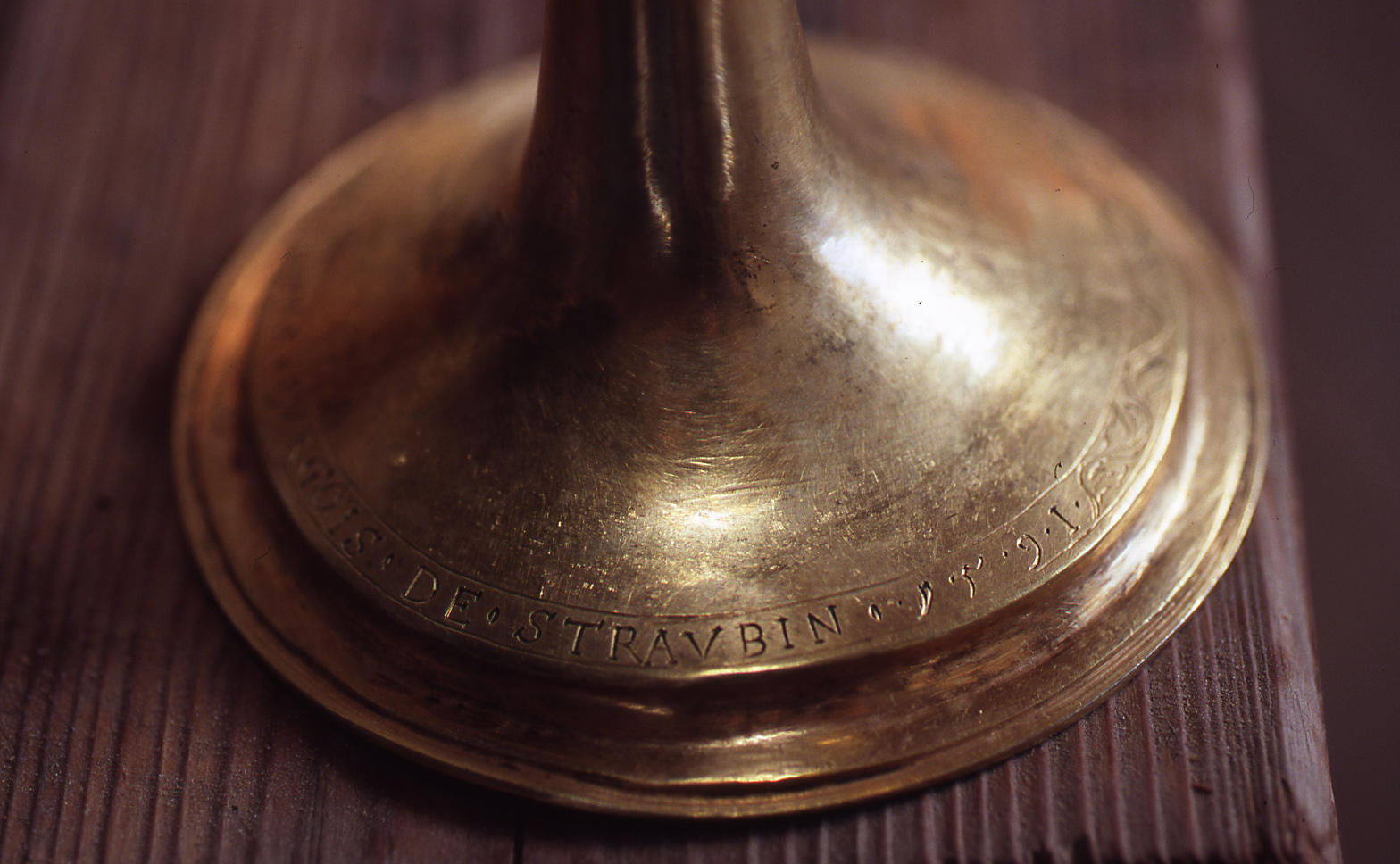 calice, détail du pied - ©  Ministère de la Culture (France), Conservation des antiquités et des objets d’art de la Savoie - Tous droits réservés