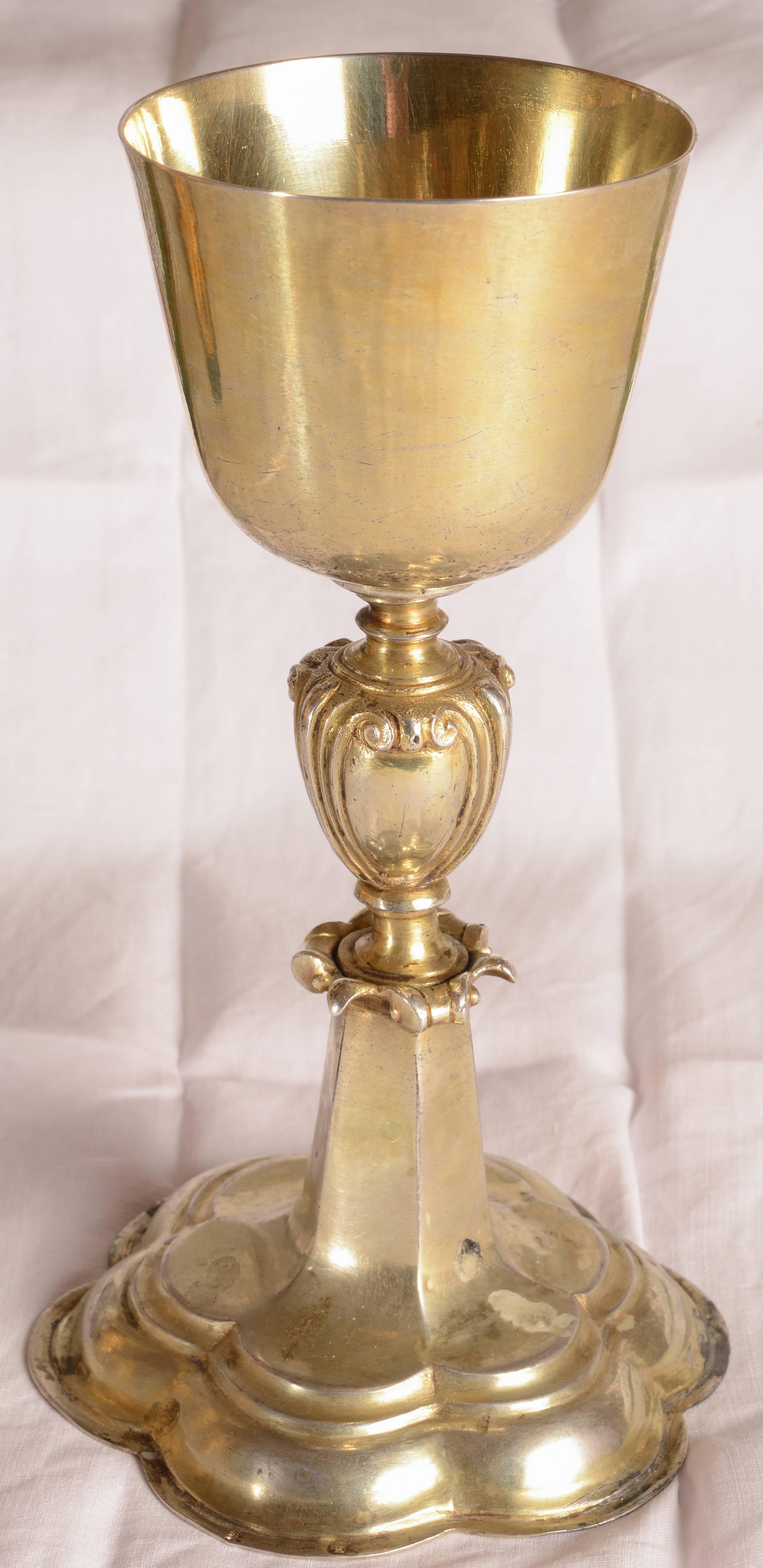 calice du maître orfèvre Gregor Leider, vue générale - © Ministère de la Culture (France), Conservation des antiquités et des objets d'art – Tous droits réservés