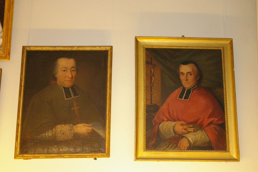 tableau n°2 : Portrait de monseigneur Biord