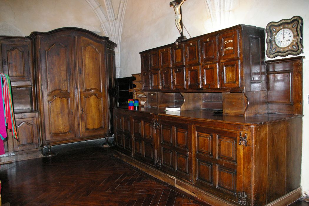 meuble de sacristie