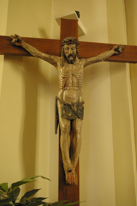 statue : Christ en croix - © Ministère de la Culture (France), Conservation des antiquités et des objets d’art de Haute-Savoie – Tous droits réservés 