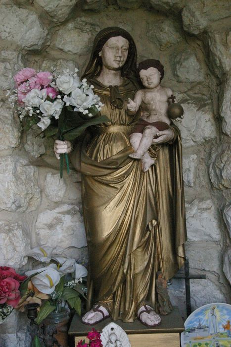 statue : Vierge à l'Enfant dite Notre-Dame de Miséricorde - © Ministère de la Culture (France), Conservation des antiquités et des objets d’art de Haute-Savoie – Tous droits réservés