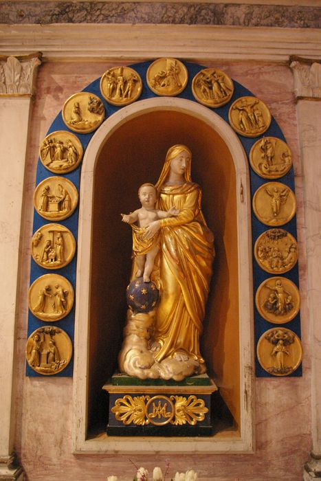 retable du Rosaire, statue : Vierge à l’Enfant - © Ministère de la Culture (France), Conservation des antiquités et des objets d’art de Haute-Savoie – Tous droits réservés 