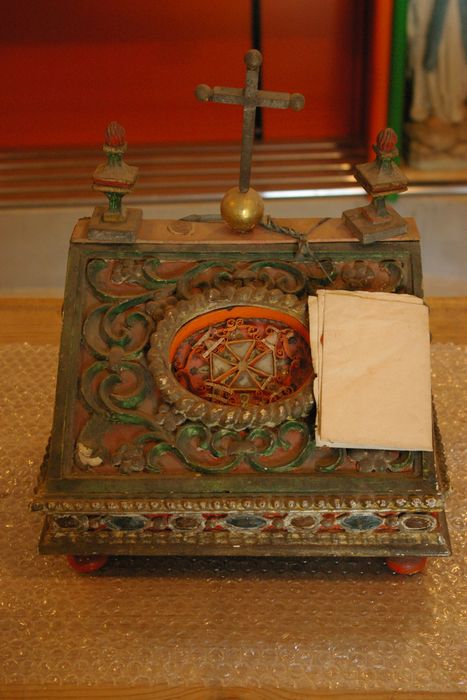reliquaire en forme d’écritoire - © Ministère de la Culture (France), Conservation des antiquités et des objets d’art de Haute-Savoie – Tous droits réservés