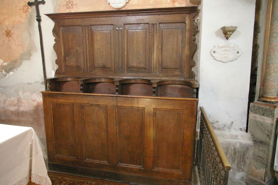 stalles - © Ministère de la Culture (France), Conservation des antiquités et des objets d’art de Haute-Savoie – Tous droits réservés