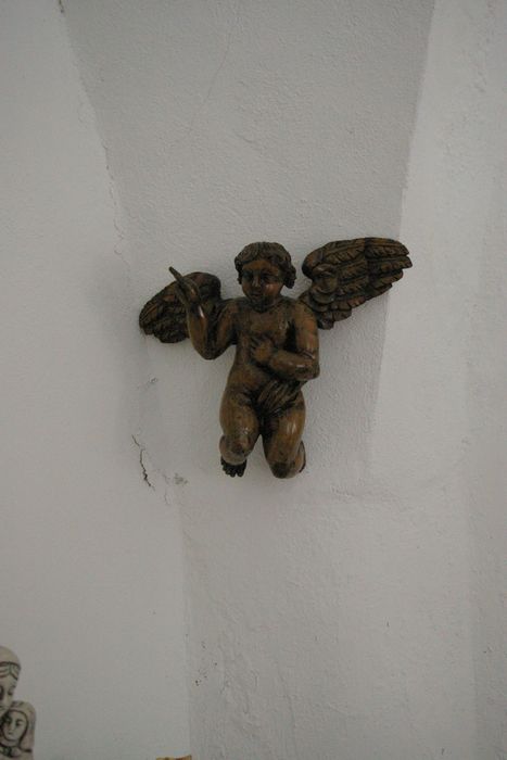 statue : Ange n°2 - © Ministère de la Culture (France), Conservation des antiquités et des objets d’art de Haute-Savoie – Tous droits réservés 