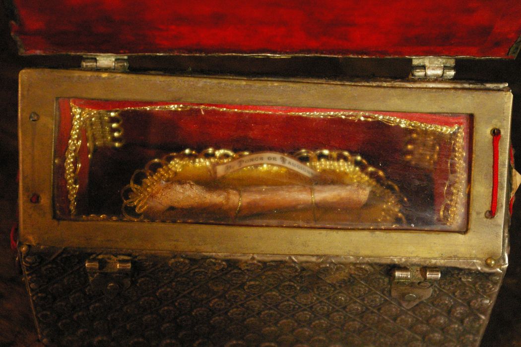reliquaire du Bienheureux Ponce de Faucigny, détail - © Ministère de la Culture (France), Conservation des antiquités et des objets d’art de Haute-Savoie – Tous droits réservés 