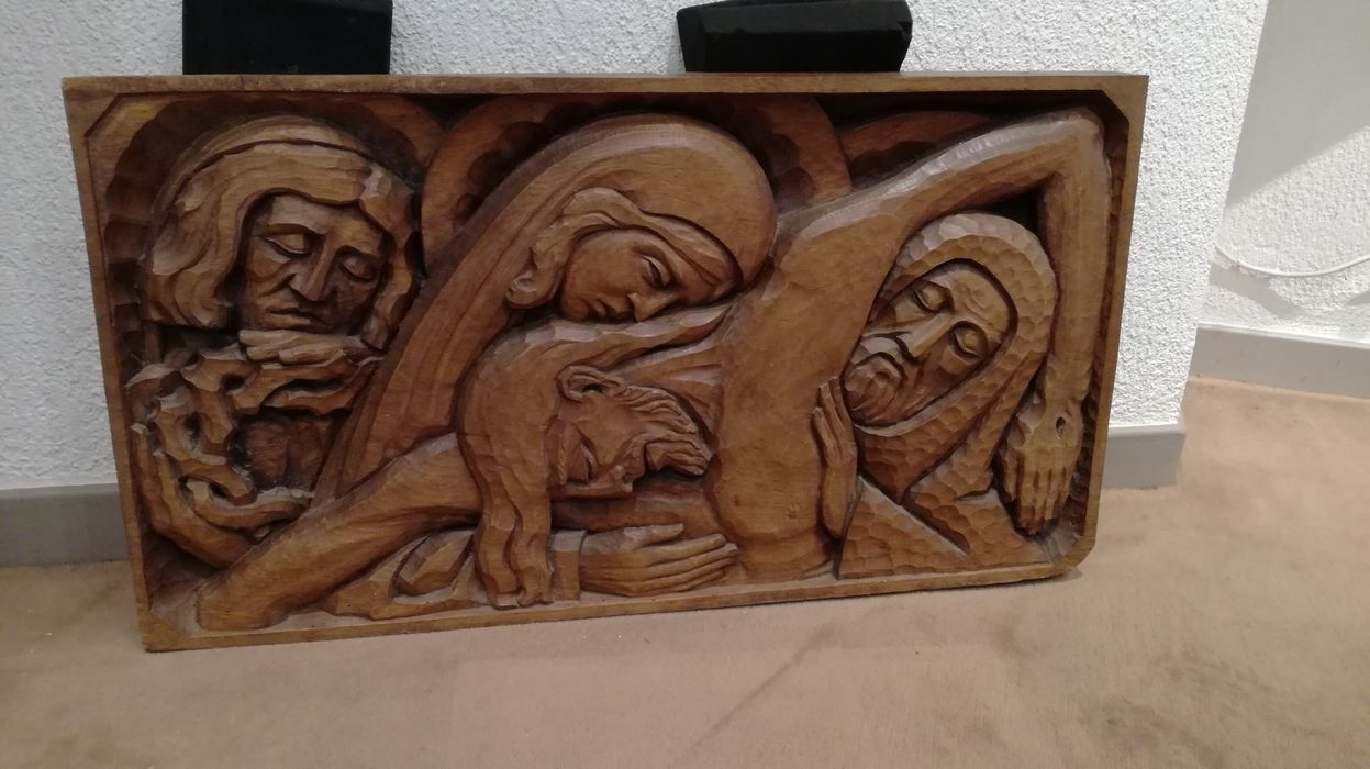 bas-relief : Déploration sur le Christ mort - © Ministère de la Culture (France), Conservation des antiquités et des objets d’art de Haute-Savoie – Tous droits réservés