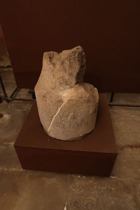 borne routière (borne milliaire) - © Musée-Château-d’Annecy – Tous droits réservés