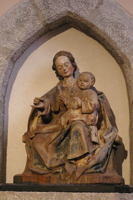 statue : Vierge à l'Enfant - © Ministère de la Culture (France), Conservation des antiquités et des objets d’art de Haute-Savoie – Tous droits réservés