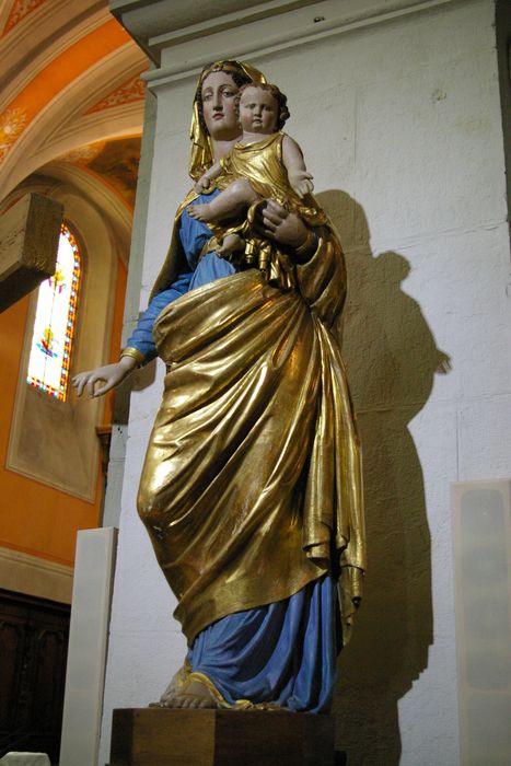 statue : Vierge à l'Enfant