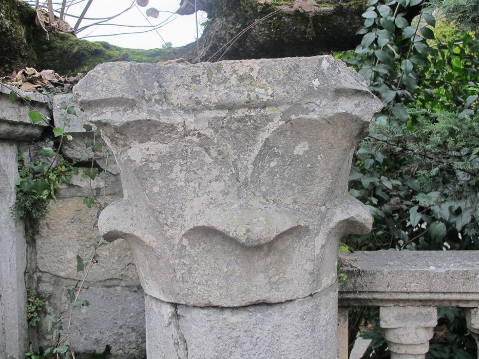 chapiteau n°1
