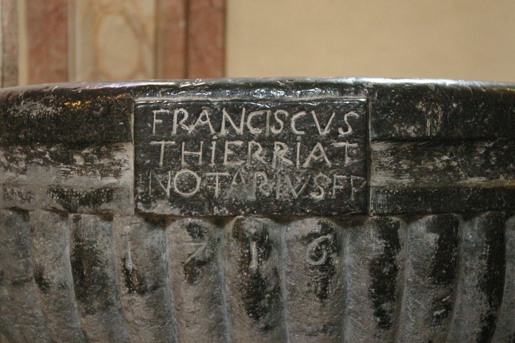 bénitier, détail de l’inscription