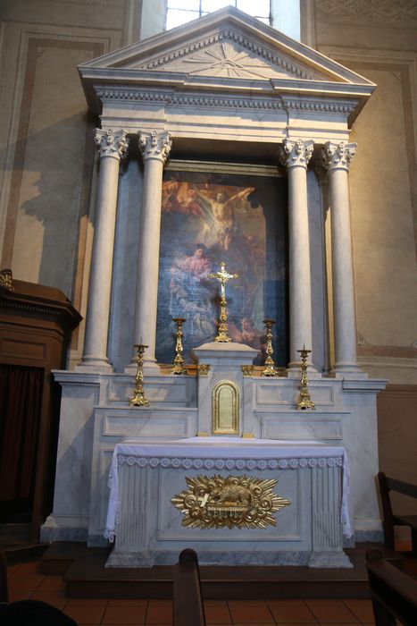 2 autels, 2 retables du Sacré-Coeur et de saint François, 2 tableaux