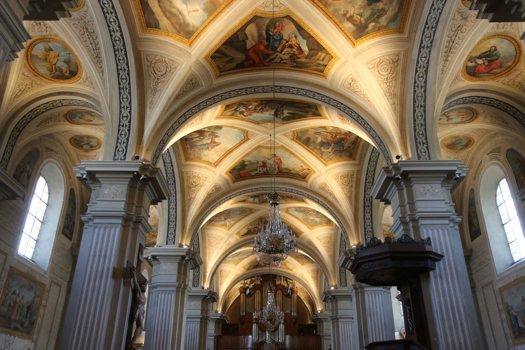 peintures monumentales : scènes de la vie du Christ