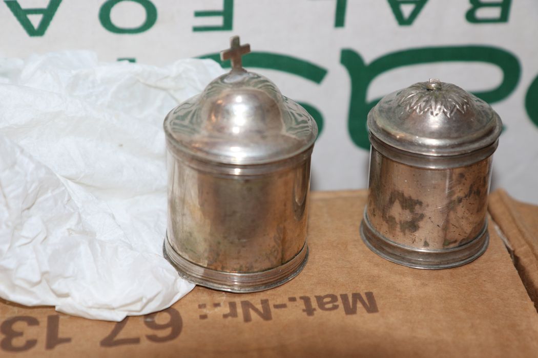 Ampoule à saint chrême