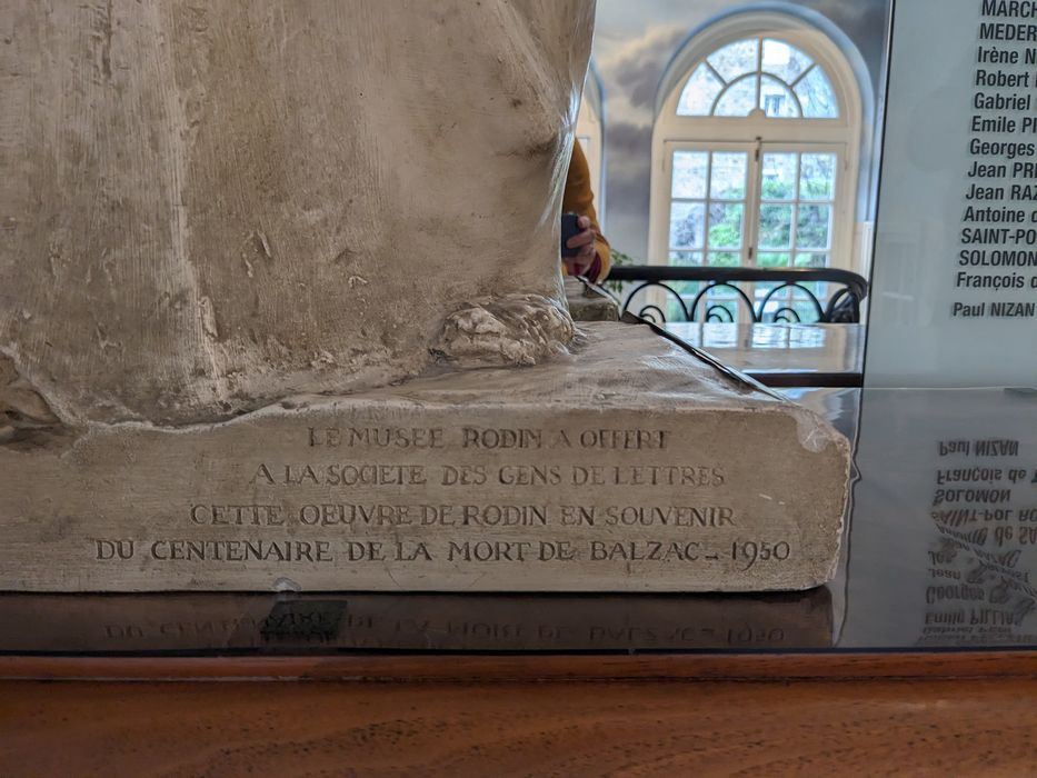 statue : Honoré de Balzac, détail de l’inscription