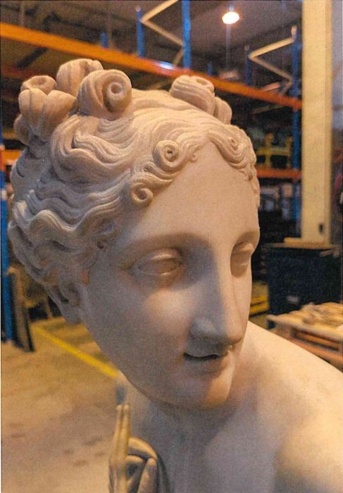 statue : Vénus, détail