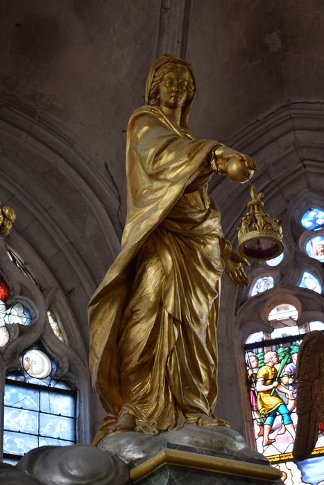 statue : Vierge