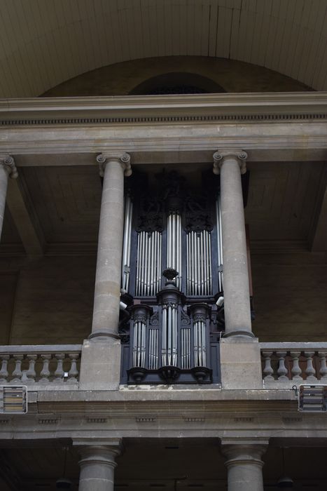 Orgue de tribune : partie instrumentale de l'orgue
