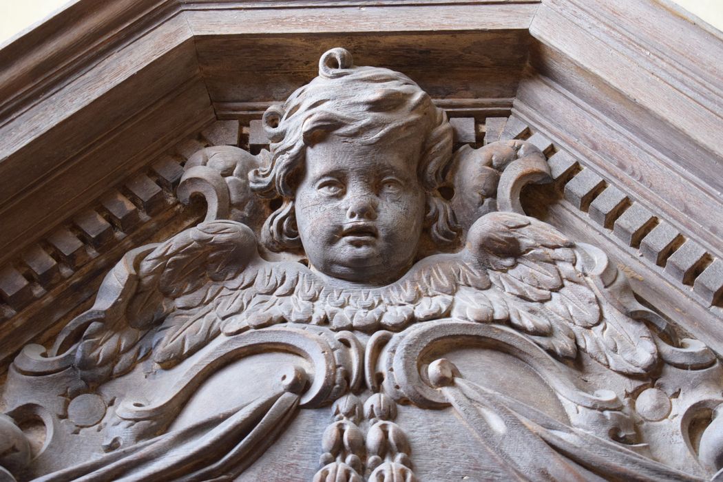 confessionnal, détail