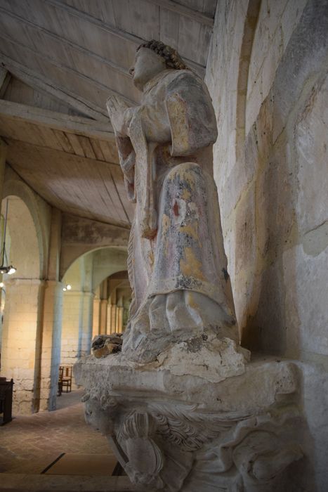 statue : Saint Étienne, profil gauche
