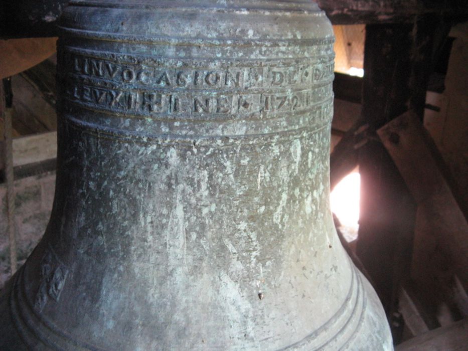 cloche dite saint Junien, vue partielle - © Ministère de la Culture (France), Conservation des antiquités et des objets d’art des Deux-Sèvres – Tous droits réservés 